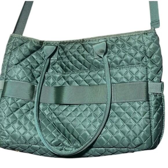 Bagstellar Green Quilted Weekender Tote Bag w/ Multi-Function Pockets - Picture 4 of 10